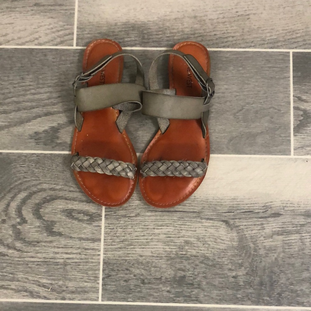 Nine West gray sandals